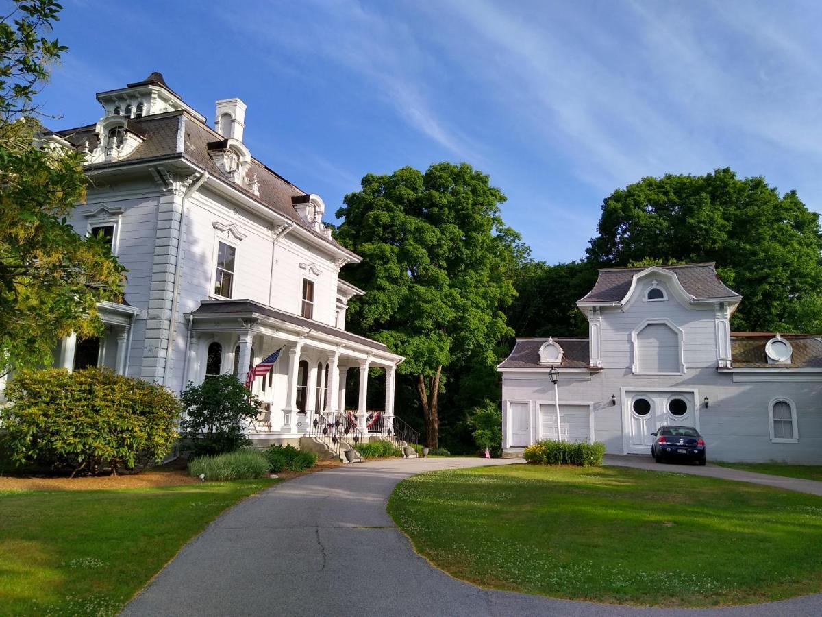 Proctor Mansion Inn Wrentham Dış mekan fotoğraf