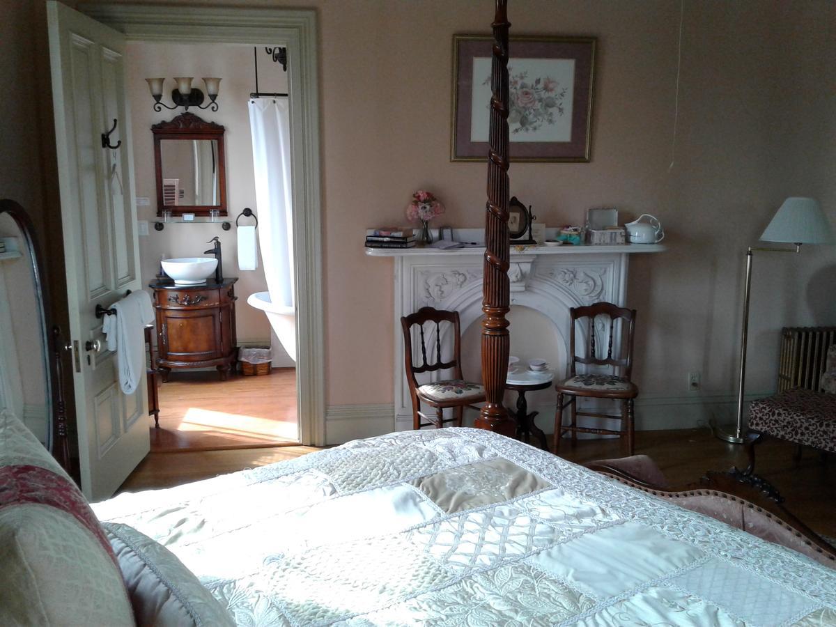 Proctor Mansion Inn Wrentham Dış mekan fotoğraf